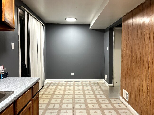 Cocina americana 8x8 - 509 W 136th Pl