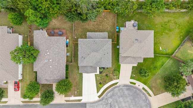 Building Photo - 301 Quarry Rock Cove