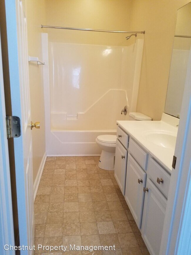 Building Photo - 3 br, 2 bath House - 907 Shelton Ct