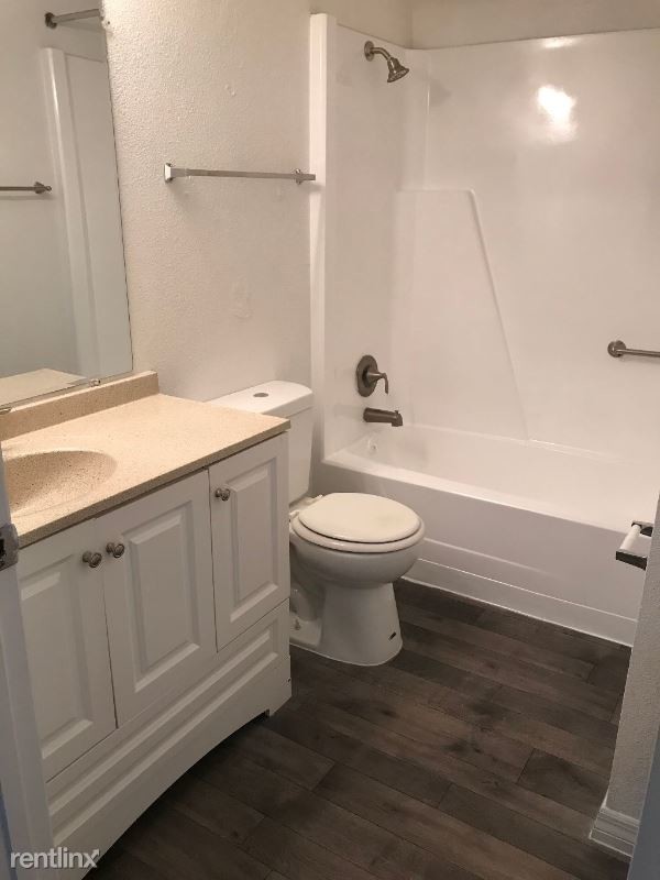 Foto del edificio - Studio, 1 bath Apartment - 4900 North Lane