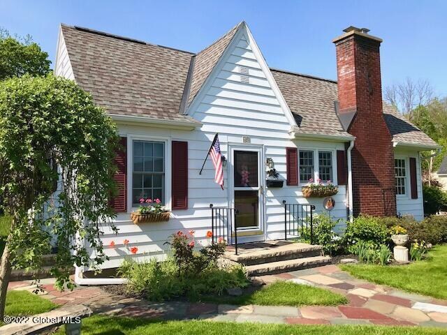 Primary Photo - 65 5th Ave