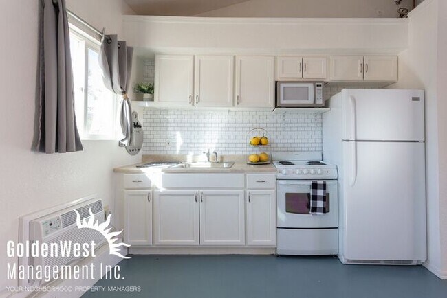 Foto del edificio - Perfect little Guest House Including All U...