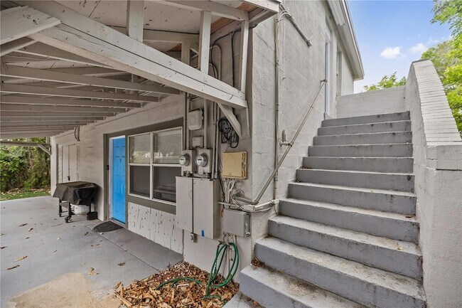 Foto del edificio - 409 E Floribraska Ave