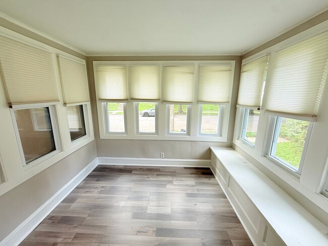 Foto del edificio - 2614 N 53rd St