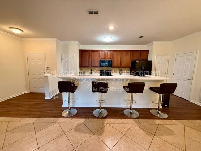 Foto del edificio - 13364 Beach Blvd