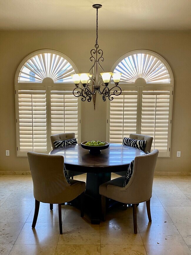 2402 E 5th St Unit 1614, Tempe, AZ 85281 Condo for Rent in Tempe, AZ