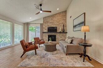 Building Photo - 2351 W Settler's Way