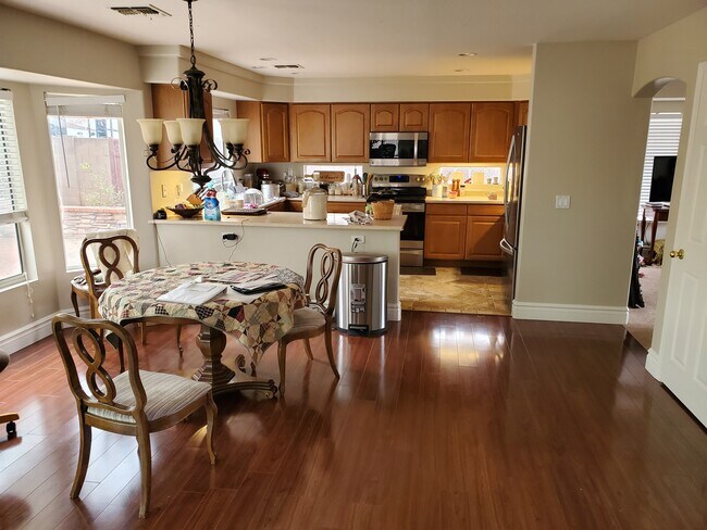 Kitchen - 12605 W Sunnyside Dr