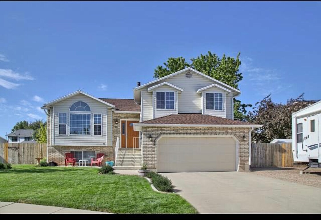 98 W 2100 S, Clearfield, UT 84015 House Rental in Clearfield, UT