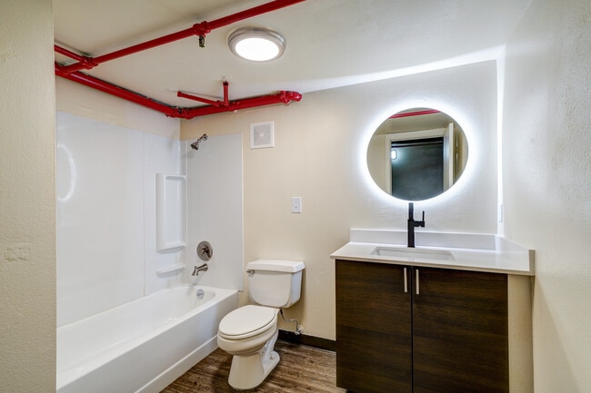 Foto del edificio - Everett Station Lofts