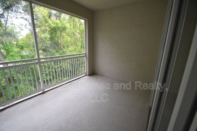 Building Photo - 534 Grasslands Village Cir