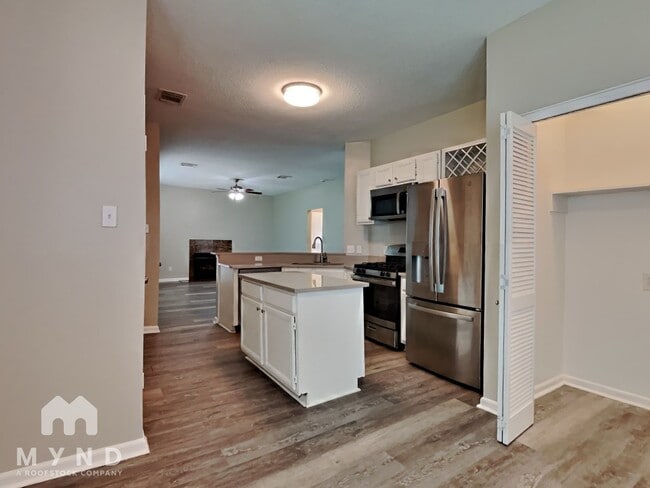 Building Photo - 4334 Egret Dr