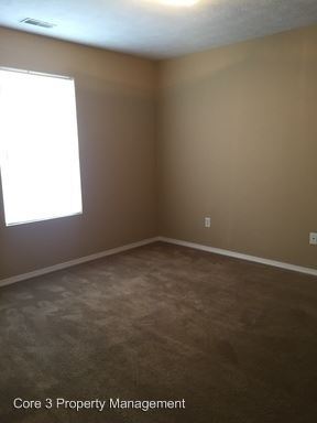 Building Photo - 1101 Ekstam Dr