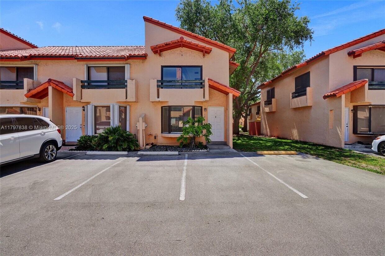 Foto principal - 7811 SW 102nd Ln