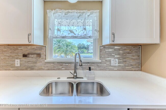 Building Photo - 4446 San Juan Dr