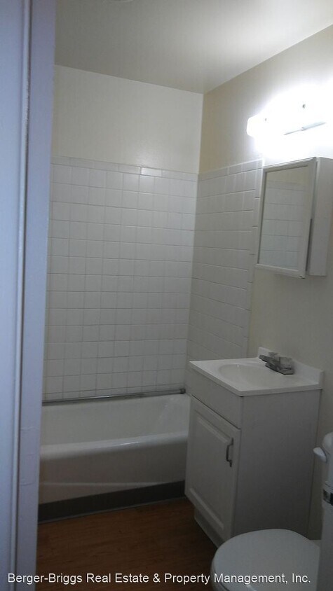 Foto principal - 124 Harvard Dr SE