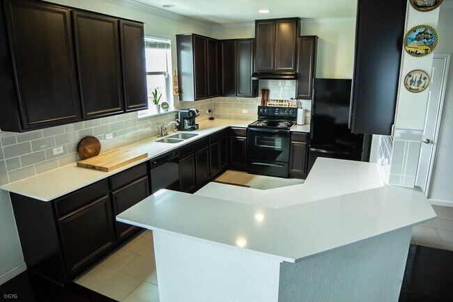 Foto del edificio - 11229 Kirkland Hill Path