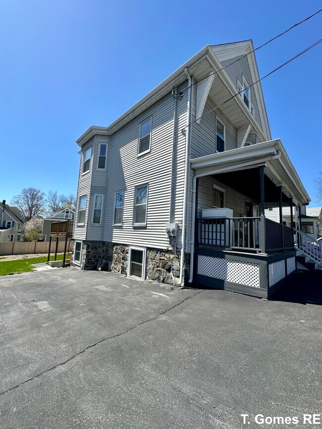 Foto del edificio - 442 Lebanon St