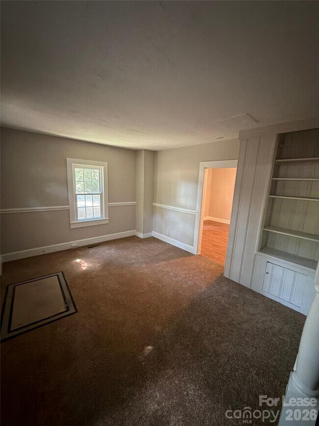Foto del edificio - 3516 Eastway Dr