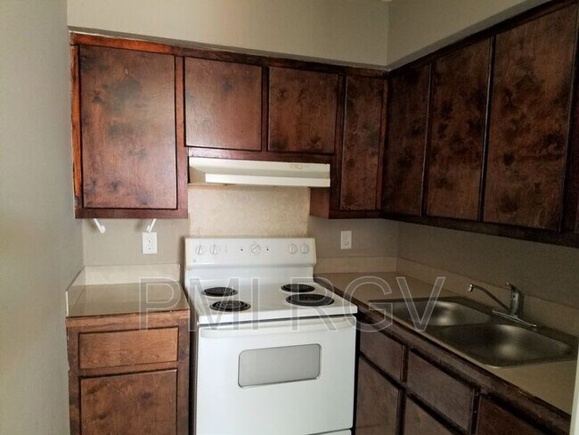 Building Photo - 1801 Washington Ave