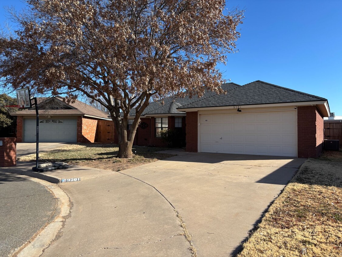 Foto principal - Great Home in Southwest Lubbock