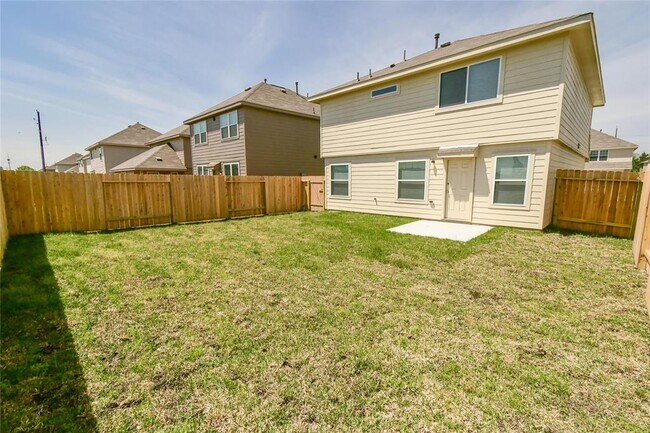 Building Photo - 4139 Silver Ranch Rd