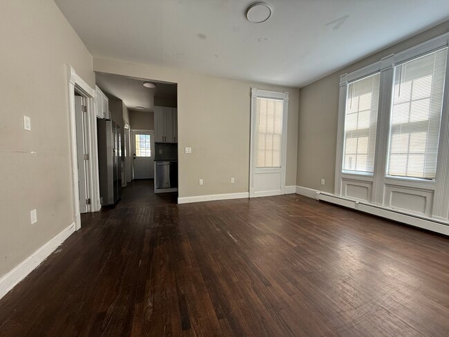 Building Photo - 35 Boswell Ave
