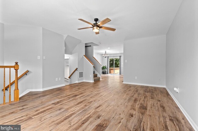Building Photo - 2173 Cantley Ct
