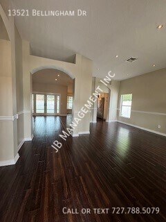 Building Photo - Beautiful 3/2 bath Pool home!