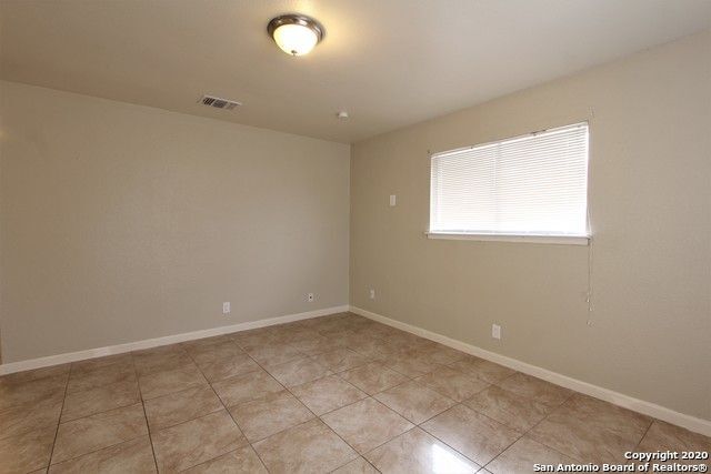 Building Photo - 8434 SWEET MAIDEN ST