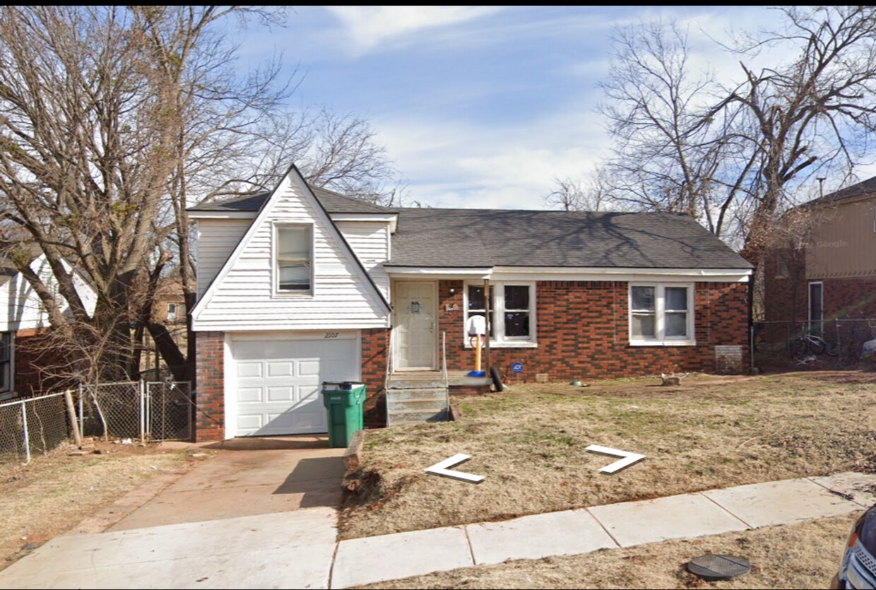 Primary Photo - 2107 NE 26th St, Oklahoma City, OK 73111