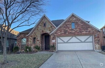 Building Photo - 5709 Centeridge Ln