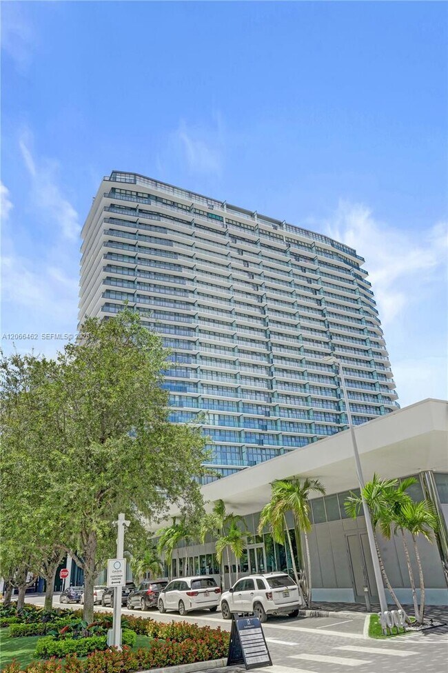 Foto del edificio - 1170 E Hallandale Beach Blvd