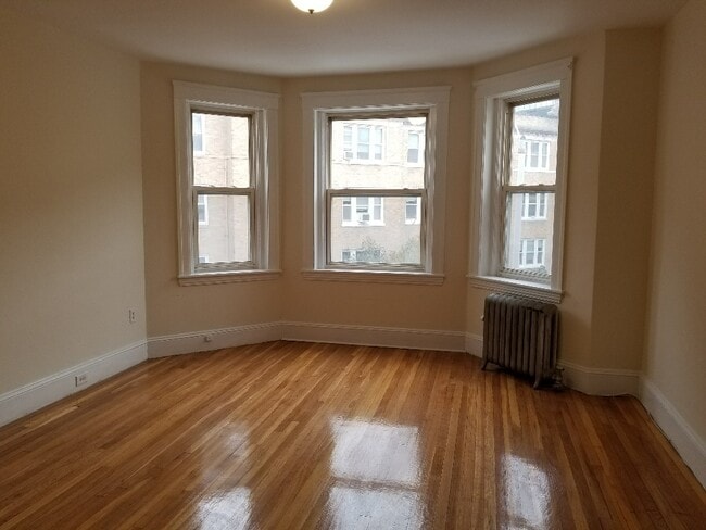 Photo - 241 Freeman St Apartment