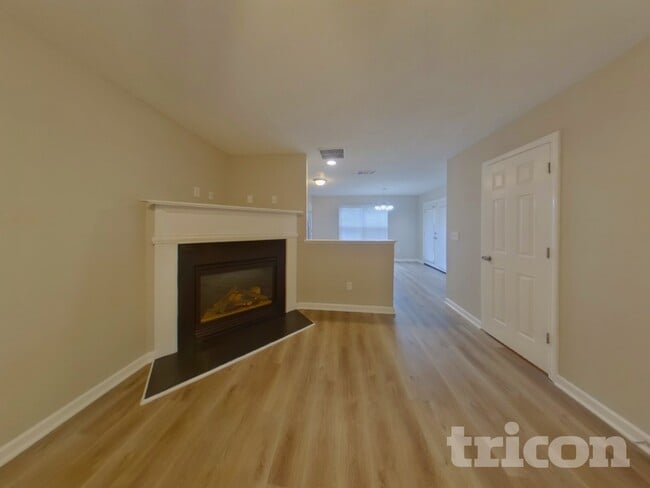 Building Photo - 151 Prity Ct