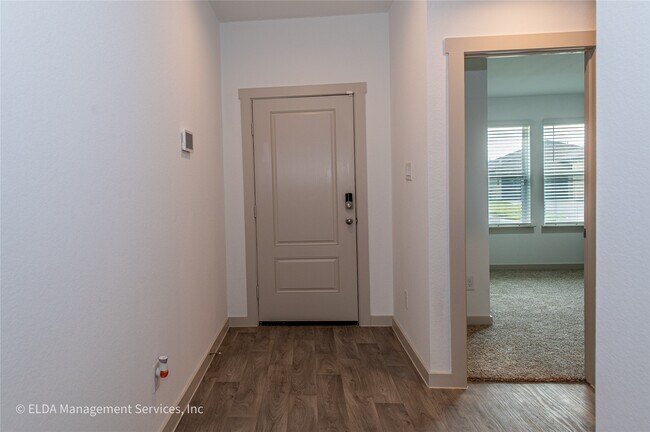 Building Photo - 8038 Brahman Ln