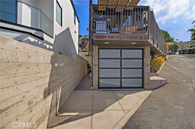 Building Photo - 2699 Solana Way