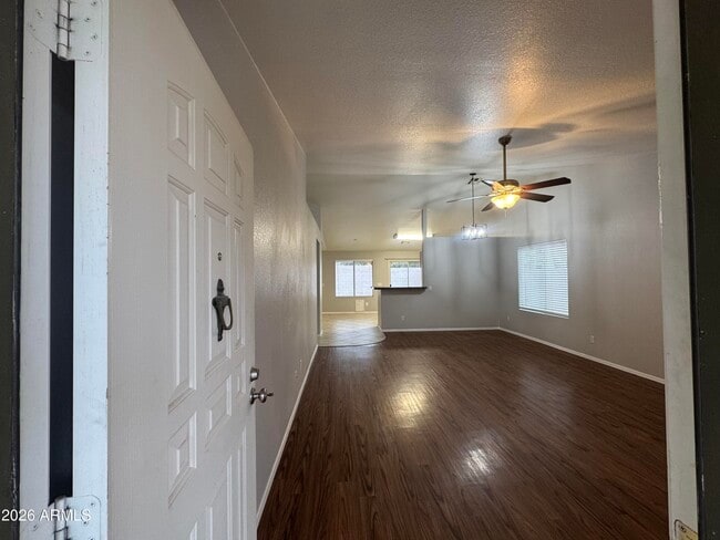 Building Photo - 14634 W Marcus Dr