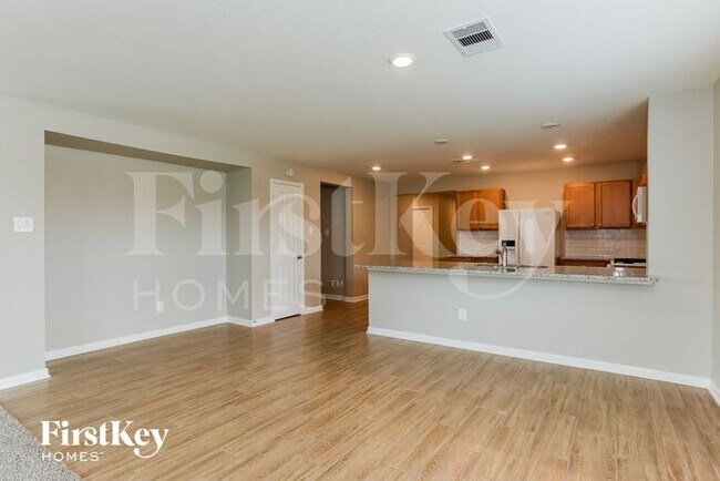 Building Photo - 25723 Northpark Palm Drive