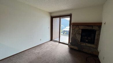 Building Photo - 2200 Minerva Way