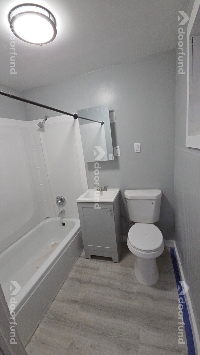 Foto del edificio - 418 River St