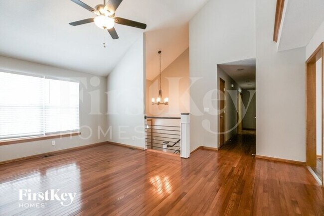 Building Photo - 701 Corrington Dr