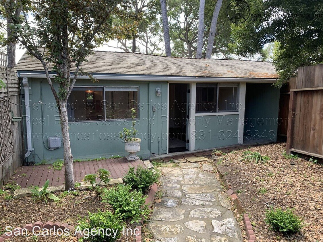 Foto principal - 822 Pine Ave