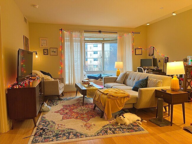 Foto del interior - Gateway Commons