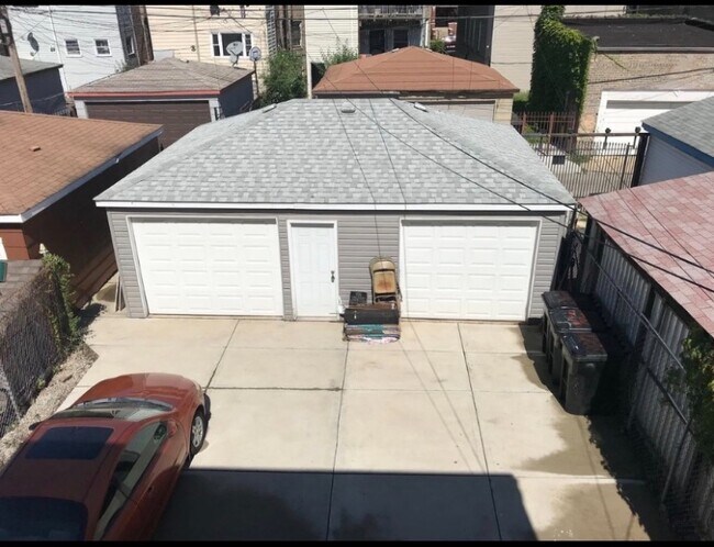 Building Photo - 4206 W Crystal St