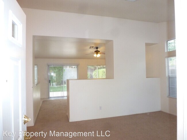 Foto del edificio - 3 br, 2 bath House - 527 Lennox Dr