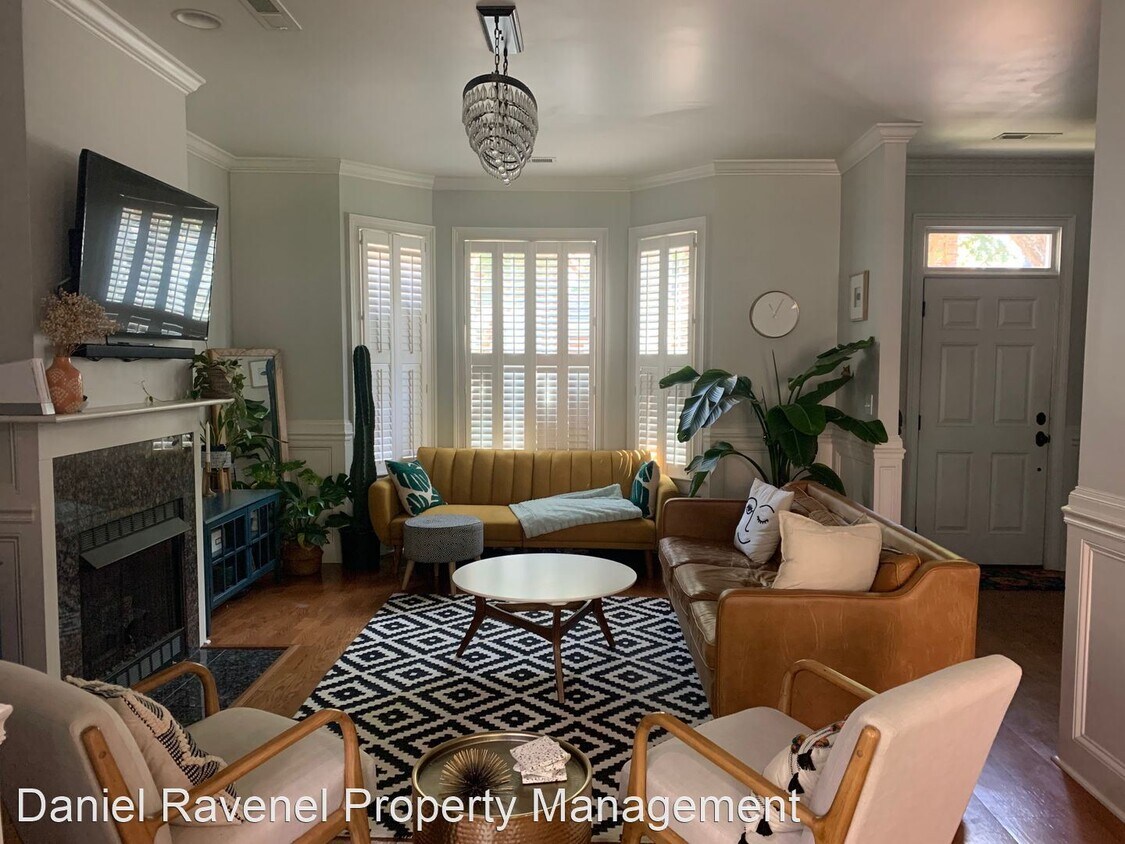 Foto principal - 3 br, 2.5 bath House - 753 Natchez Circle