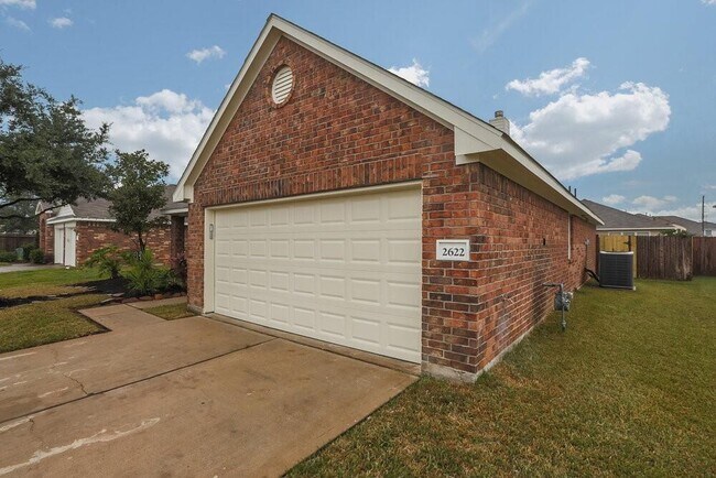 Building Photo - 2622 Elder Park Ct