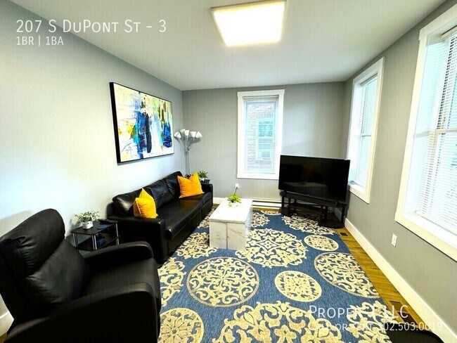 Foto del edificio - 207 S Dupont St