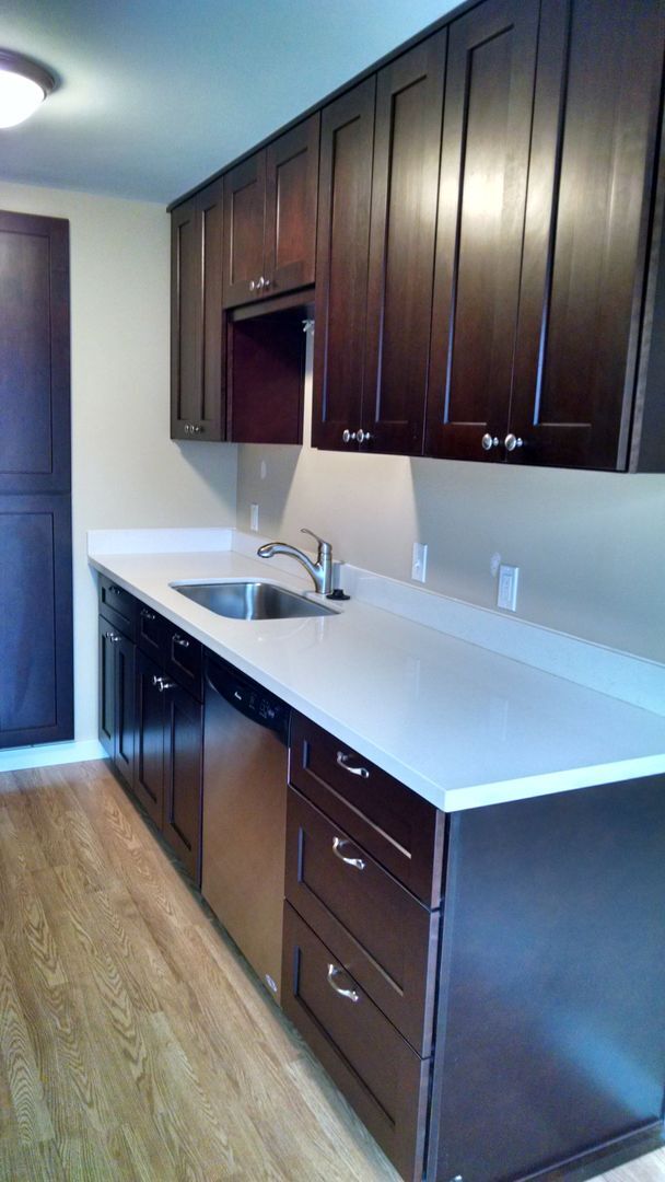 Building Photo - Kacee Apartments Duplex